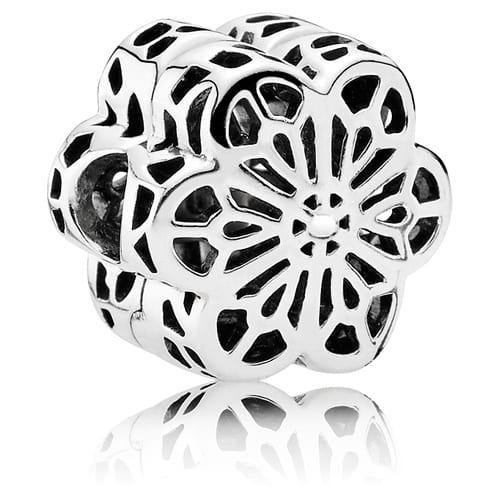 Floral Daisy Lace Clip