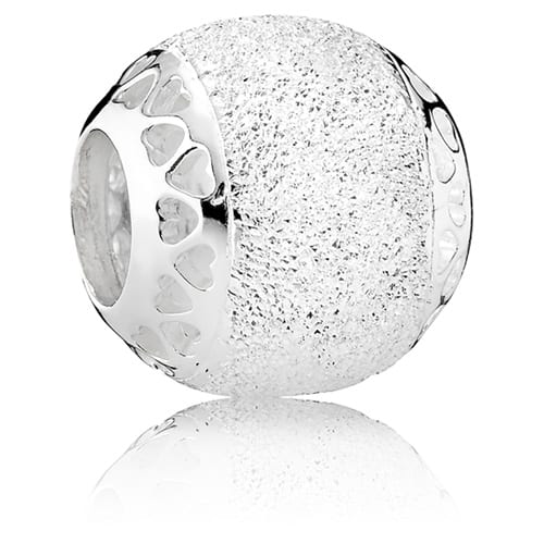 Glittering Hearts of Pandora Charm