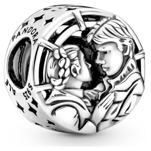 Han Solo & Leia Kiss Charm