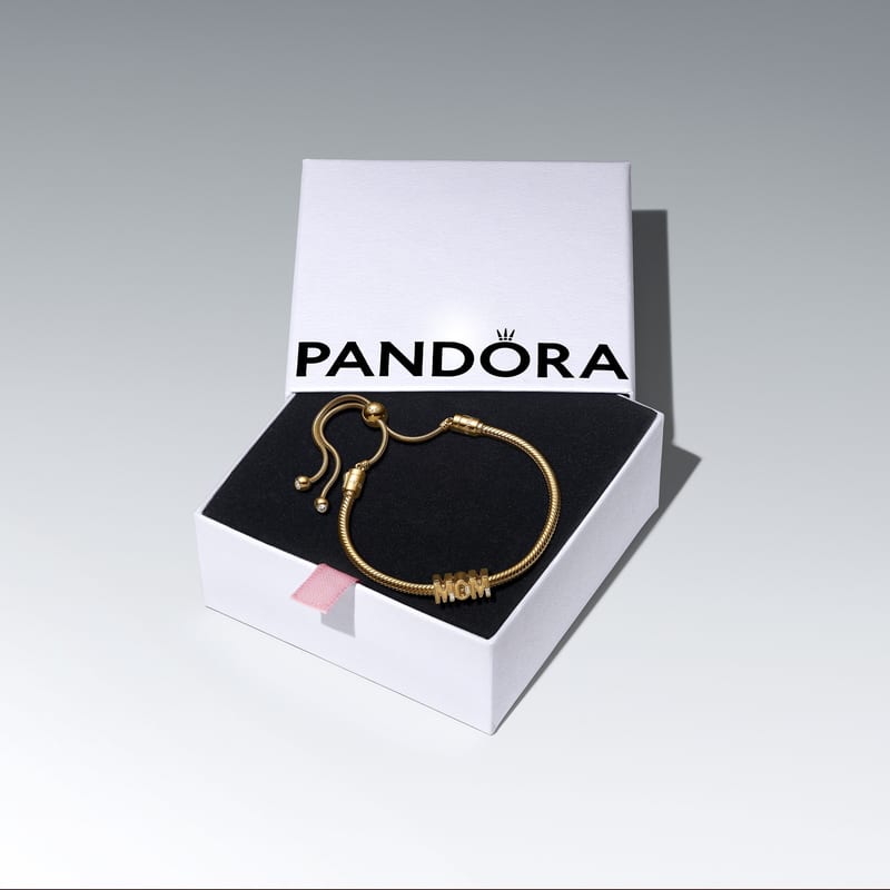 Pandora Cherished Mom Bracelet Gift Set