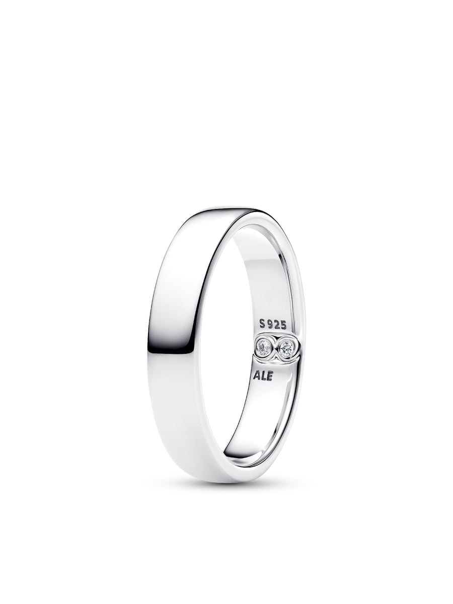 Engravable Classic Band Ring