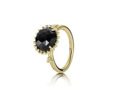 Shining Star Stackable Ring Black Spinel