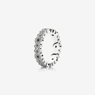 Sparkling Hugs and Kisses Ring