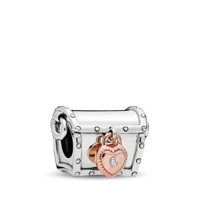 Pandora Club Charm 2019