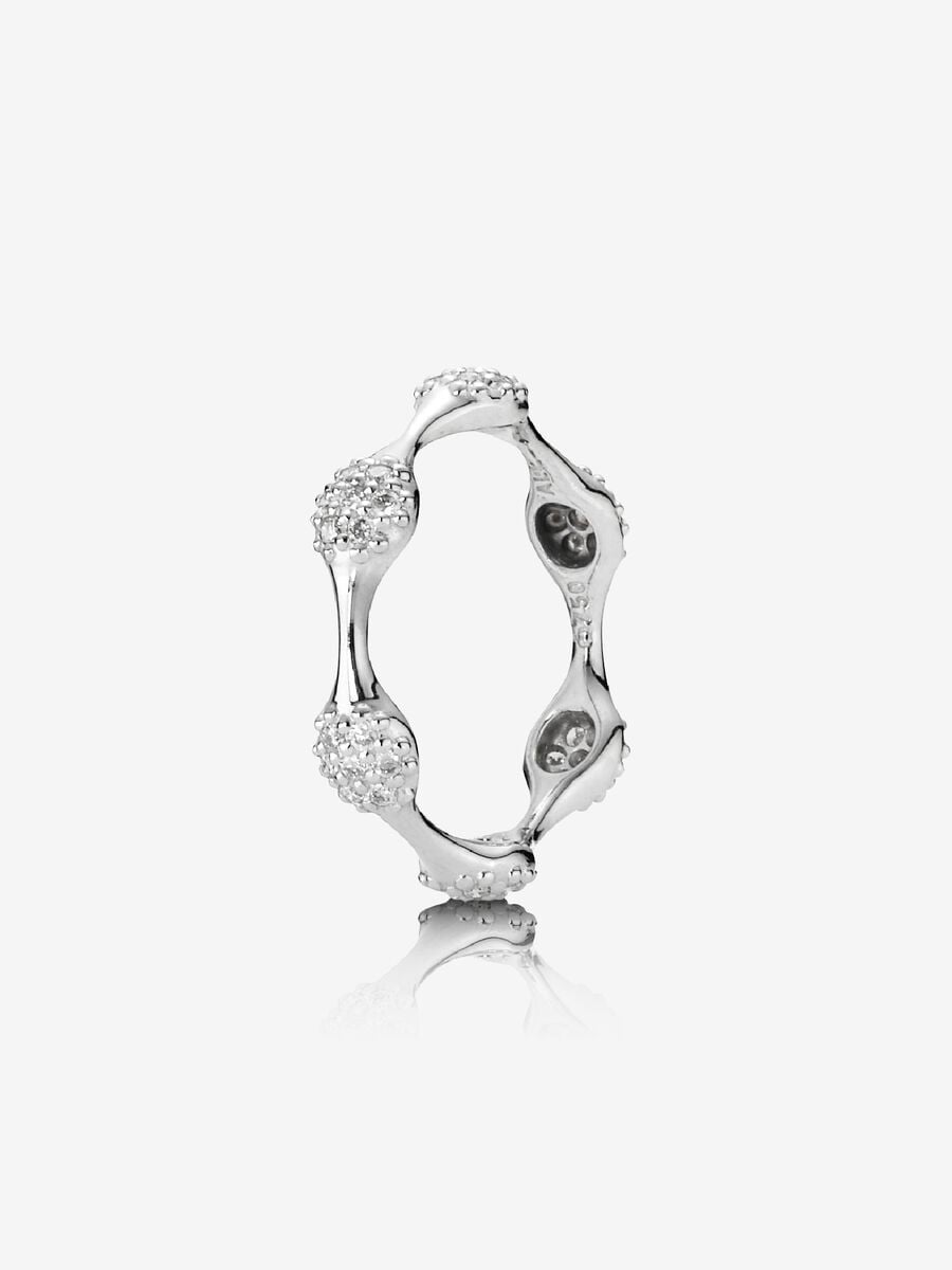 Pod Ring, 18K Gold