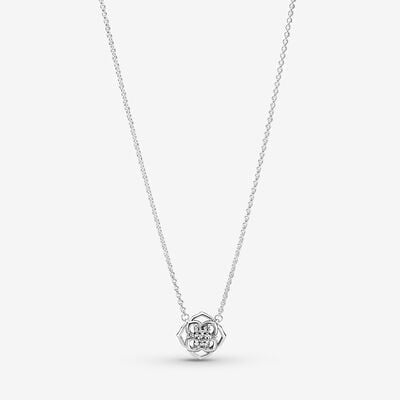 Rose Petals Collier Necklace