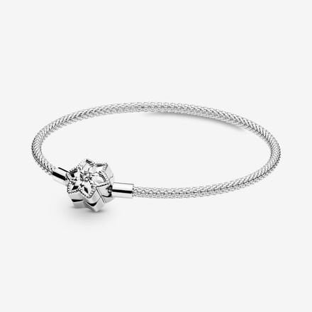 Bright Snowflake Clasp Mesh Bracelet