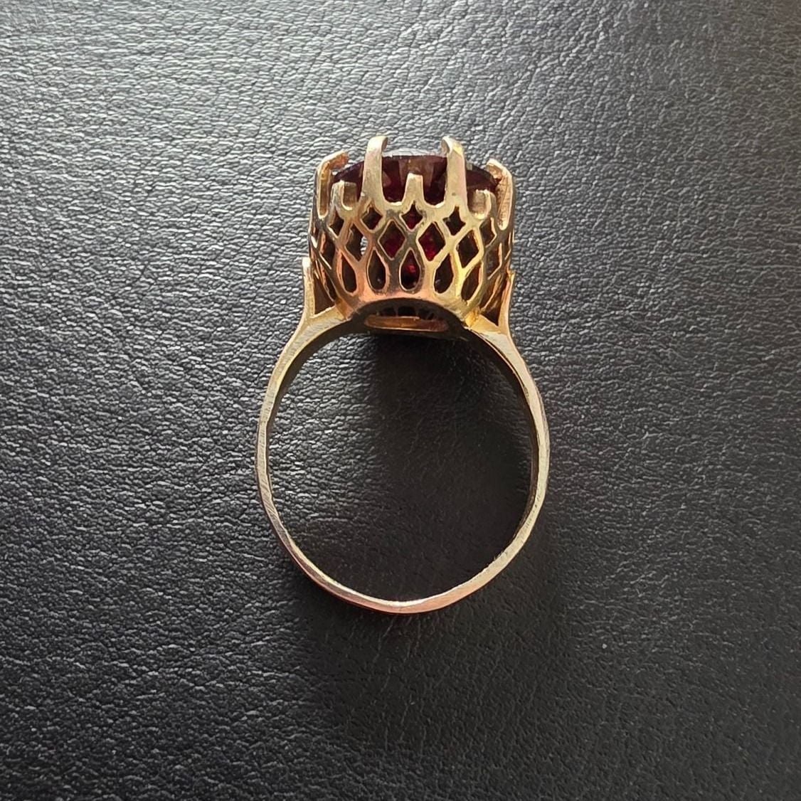Rubin Ring — Guter Zustand (VG) Ringe