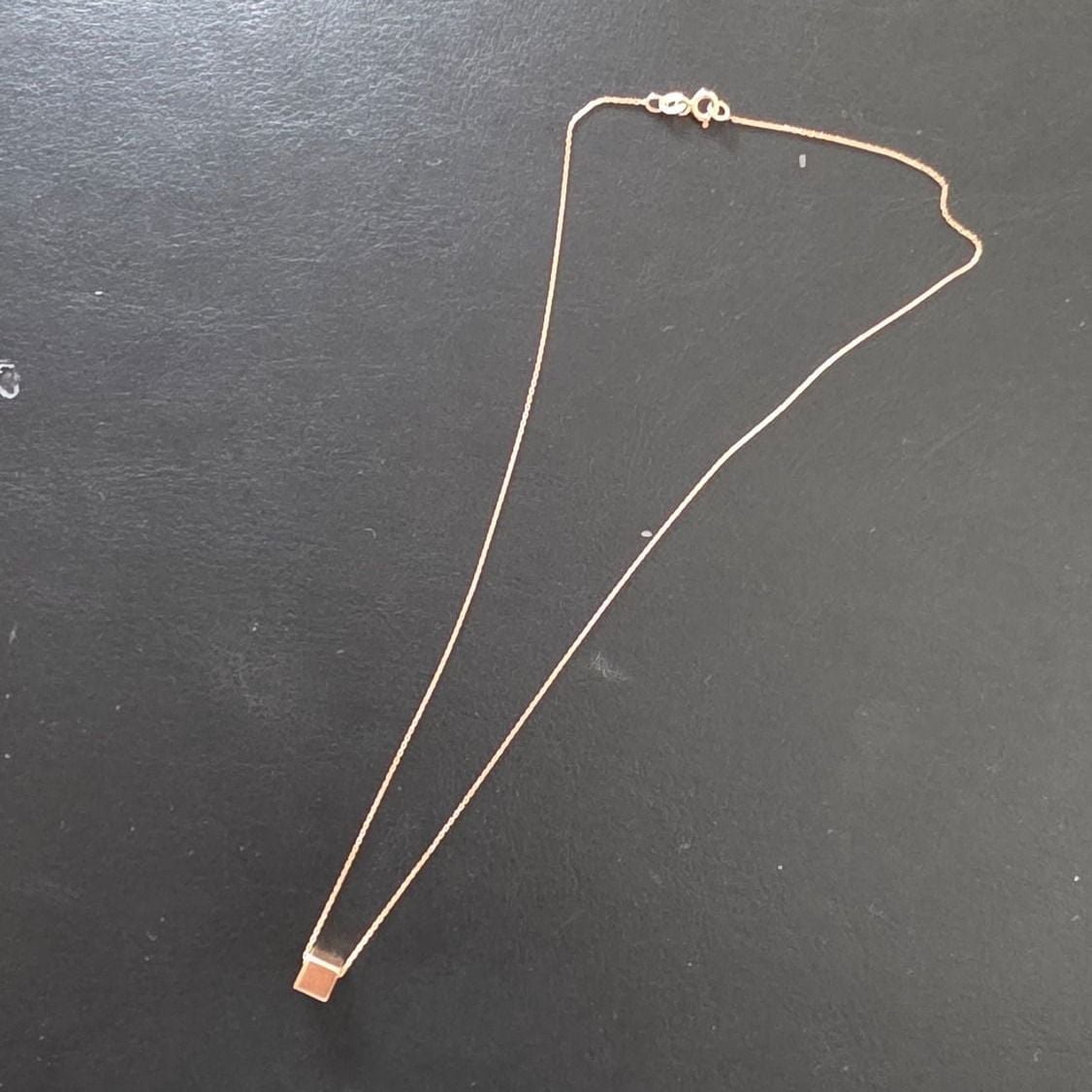585 Gold Necklace — Very good / fine (VG+) Necklaces & pendants