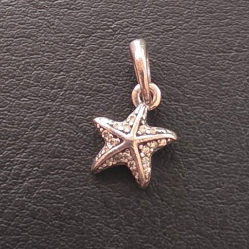 Charm pendant étoile de mer tropicale — Très bon (VG+) Colliers & pendentifs