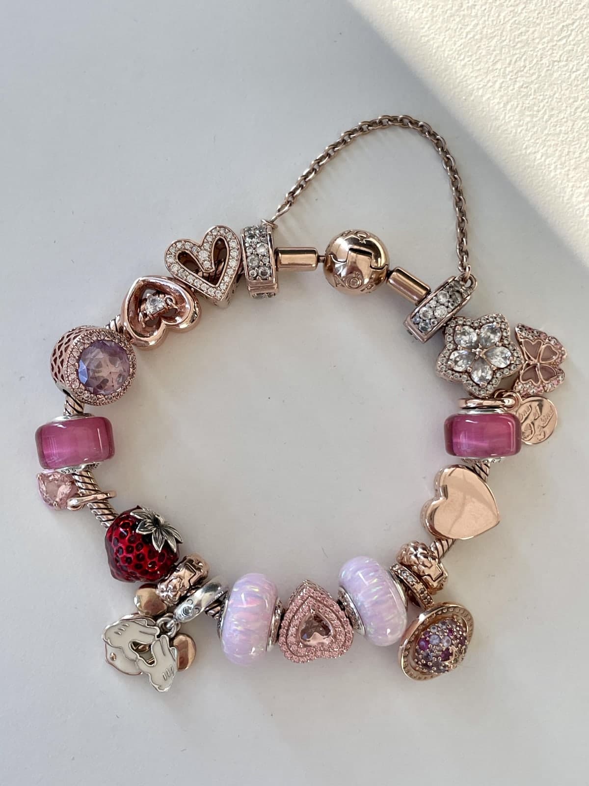 Dream Bracelet, Pandora Inspiration von @ella_rosegold: Pandora Rose Moments Bangle, Clear Pavé Safety Chain Clip Charm, Sparkling Snowflake Pavé Charm, Pink Rose Butterfly Double Dangle